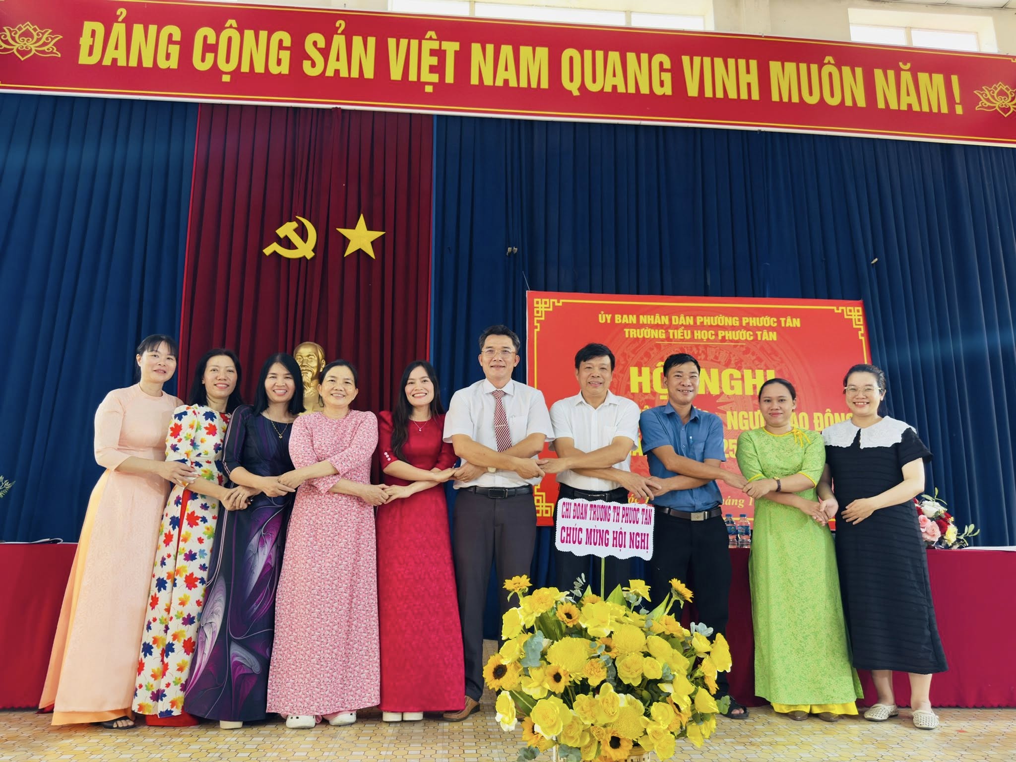 Hội Nghị Của Sự Đoàn Kết – Quyết Tâm – Phấn Đấu